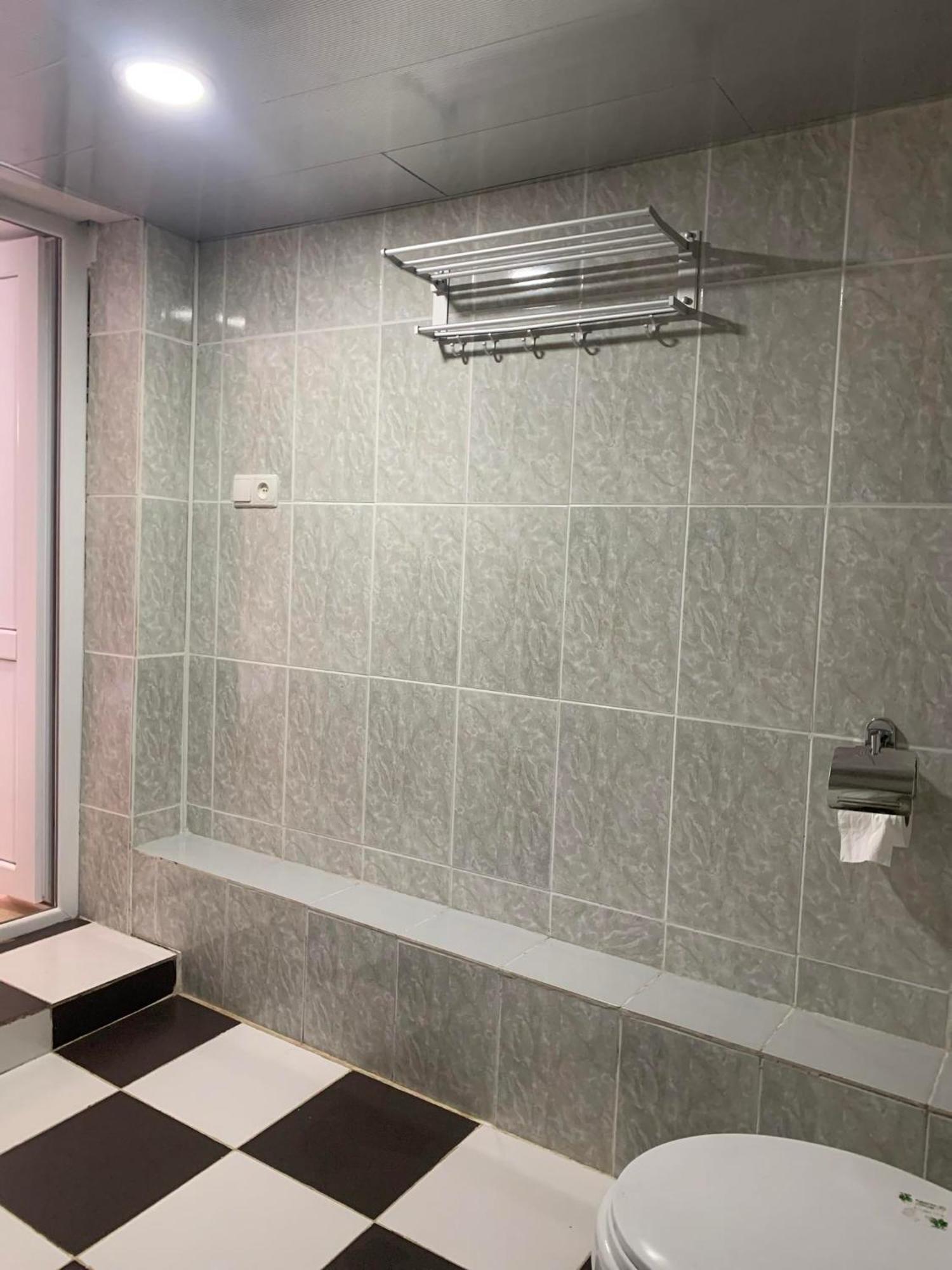 Tsivi Tba Hotel Tskaltubo Ngoại thất bức ảnh
