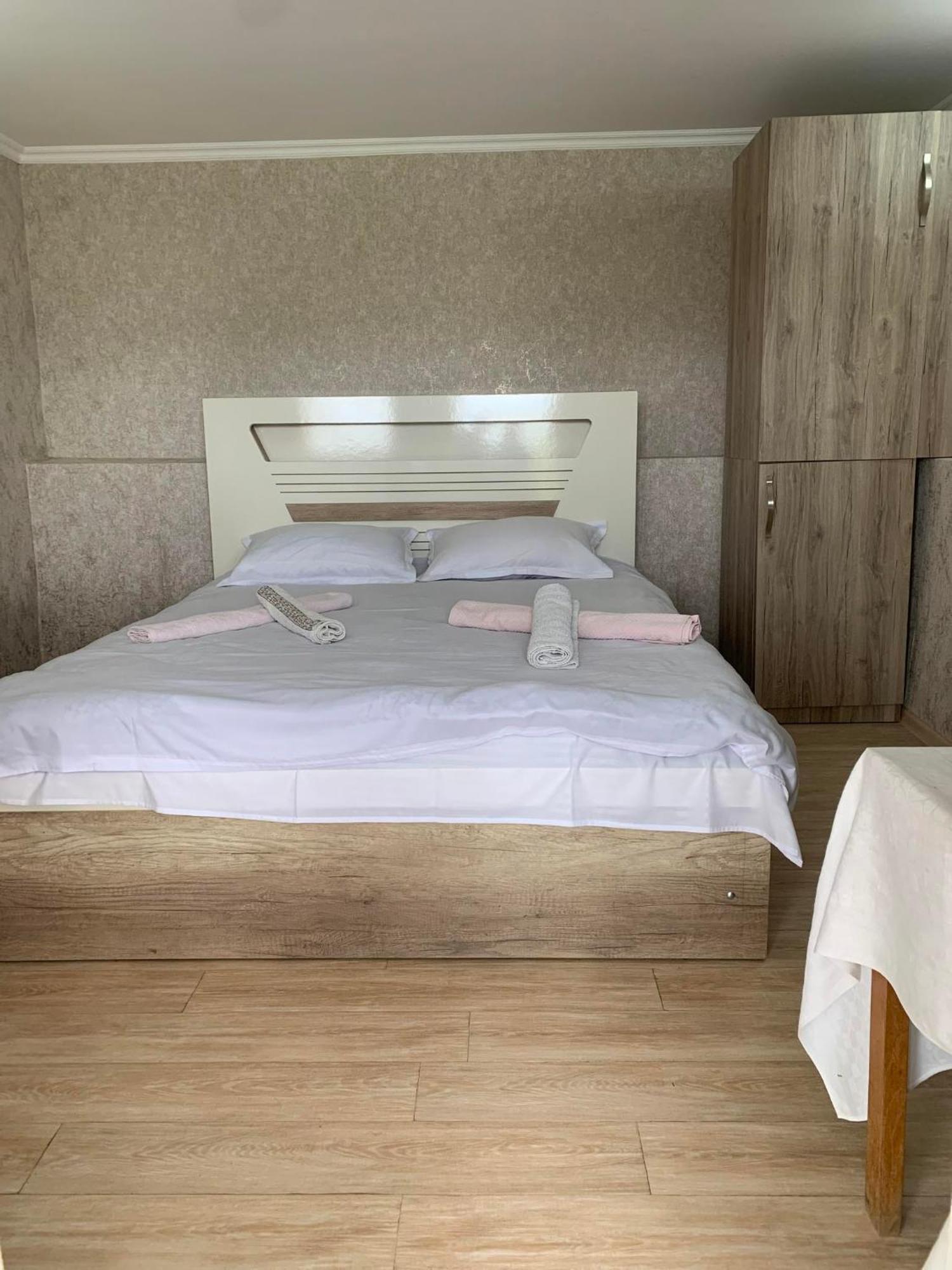 Tsivi Tba Hotel Tskaltubo Ngoại thất bức ảnh