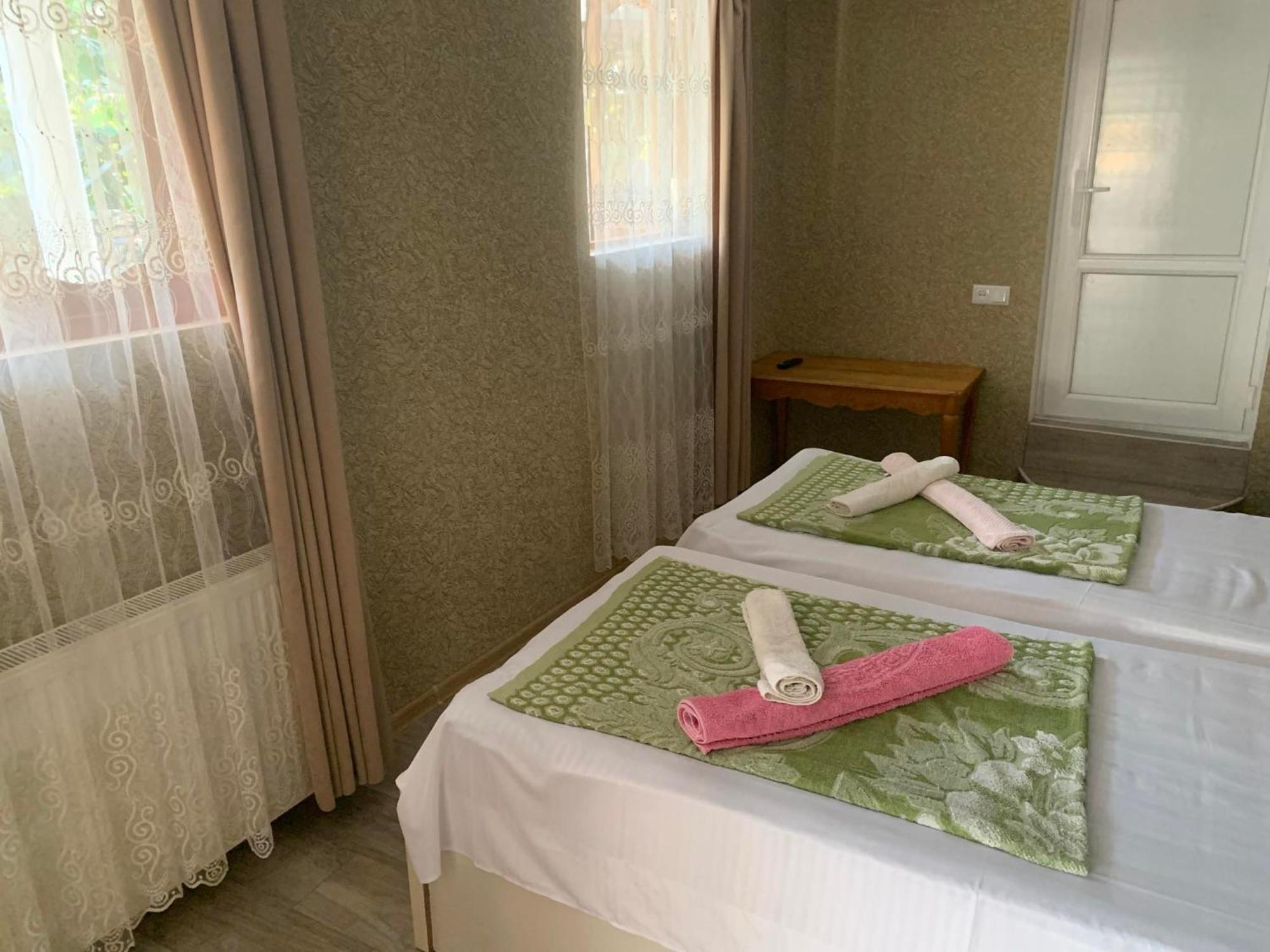 Tsivi Tba Hotel Tskaltubo Ngoại thất bức ảnh